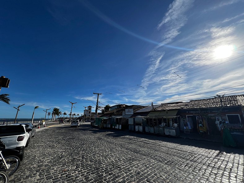 Bela Casa ao lado da Passarela de Porto